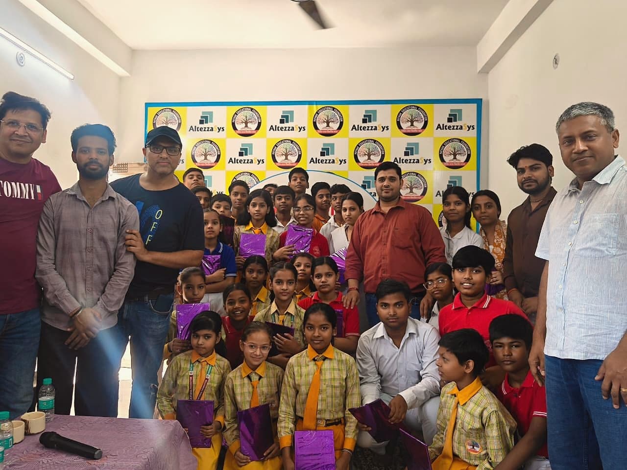 Students and teachers, all together